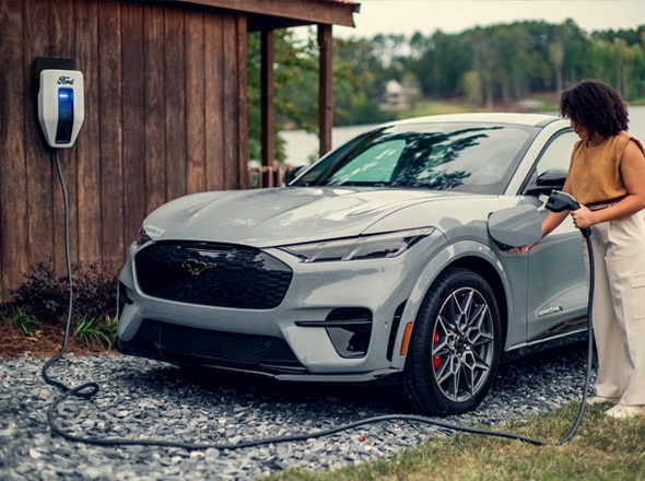 Ford charge station pro discount